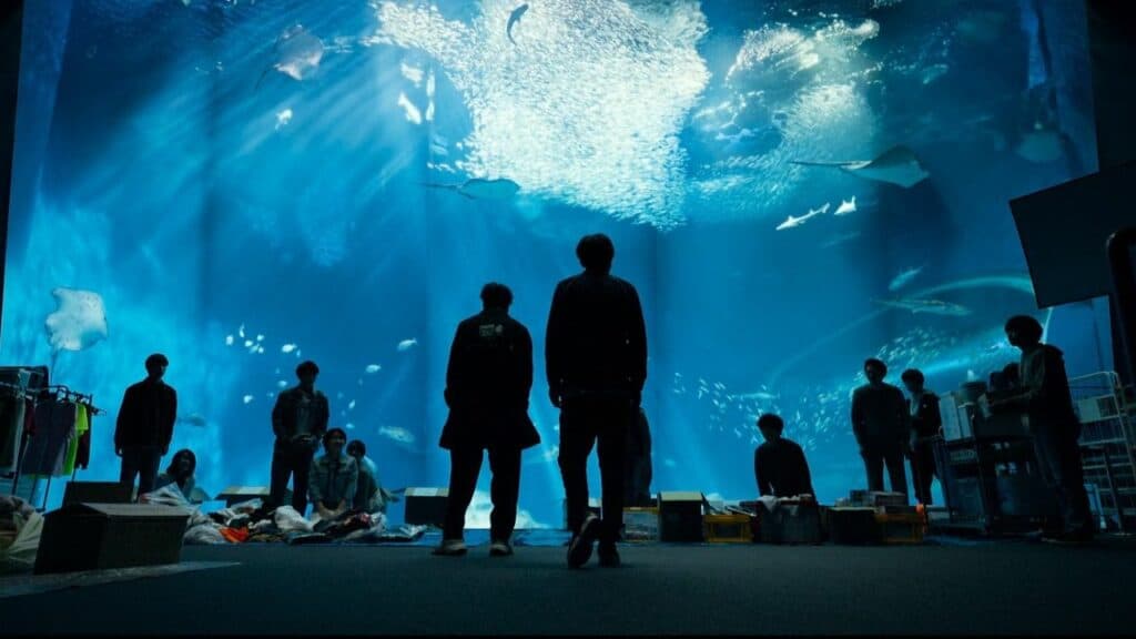 Marine Paradise Aquarium in Zom 100: Bucket List of the Dead explained 1